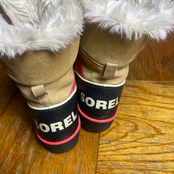 SOREL TIVOLI WAYERPROOF SUEDE BOOTS SIZE 5 - Picture 4 of 7